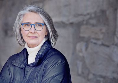 Six reasons we love Louise Penny image